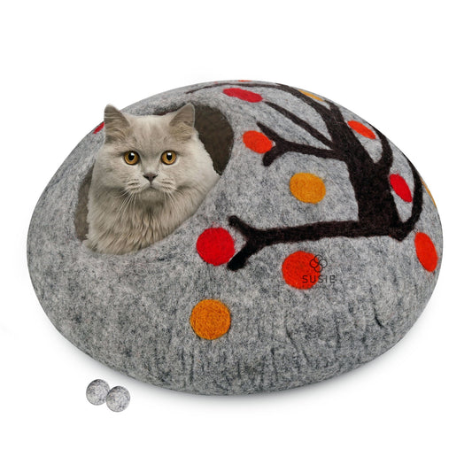 Handmade Felt Cat Cave Eco Friendly New Zealand Wool Pet Bed Cozy Indoor Cat House Multicolour Tree Design for Cats and Kittens